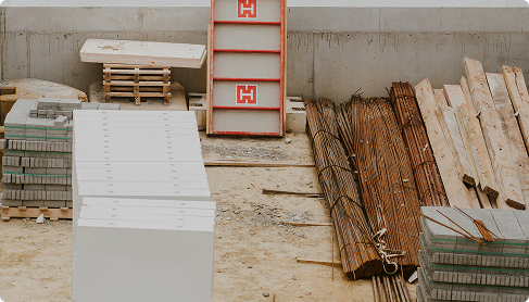 Materiali isolanti e attrezzature di cantiere